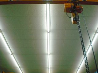 直管型LED Lamp写真1_R.JPG